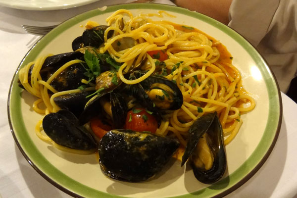 Spaghetti med havets frugter