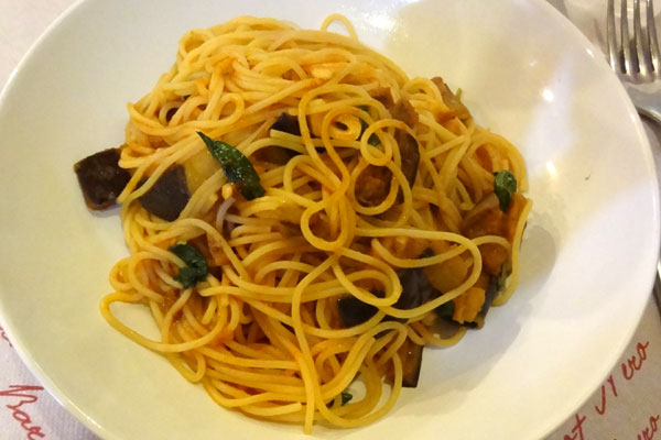 Spaghetti alla Norma